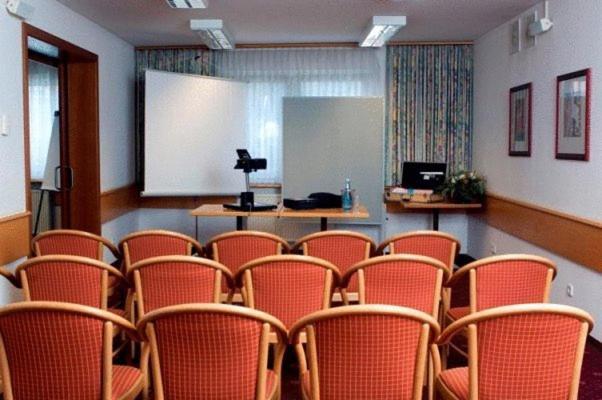 Hotel Berlin - Greenline Hotel زوسين المظهر الخارجي الصورة