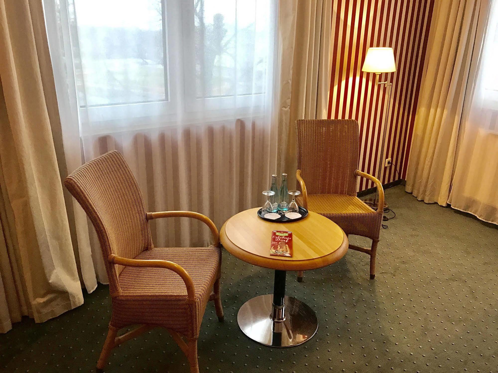 Hotel Berlin - Greenline Hotel زوسين المظهر الخارجي الصورة